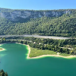 Appartement Lumineux, Centre-ville D'oyonnax, A 2 Pas Des Lacs, Oyonnax